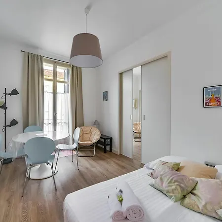 Henry Iv 2 Apartment *